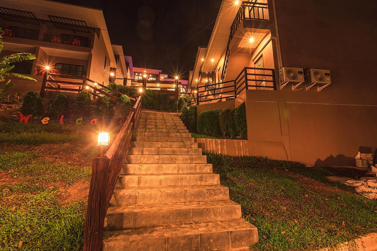 Phi Phi Top View Resort Extérieur photo